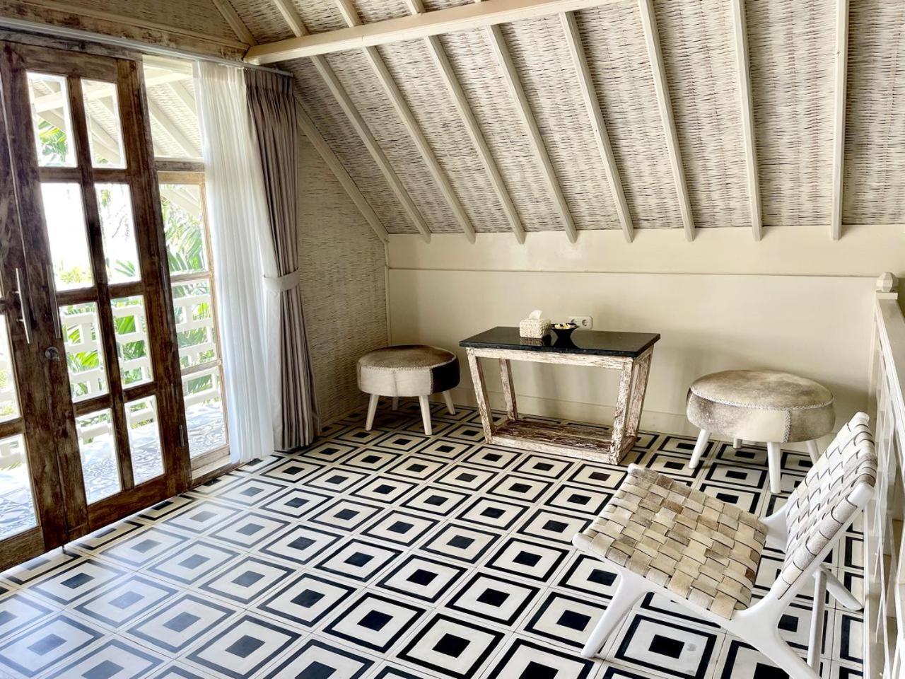 Dhauteya Villa Ambat Екстер'єр фото