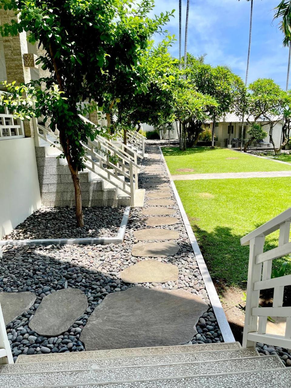 Dhauteya Villa Ambat Екстер'єр фото